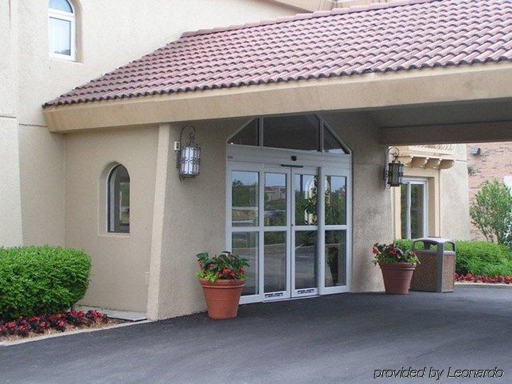 Delta Hotels By Marriott Indianapolis East Exterior photo